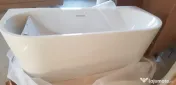 De vanzare cada de culoare alba stare foarte buna