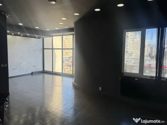 Spațiu comercial 50 mp, vitrină stradală, zona Mărăști - Cluj-Napoca (Cluj)