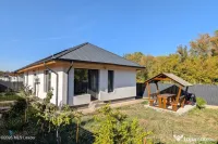 Clinceni - Padure, Casa 3 camere 2 bai, fotovoltaice 10kW baterie 16kW 