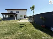 Inchiriere Vila 4 camere, Panouri Fotovoltaice 
