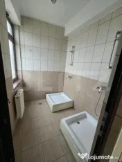Spații pentru birouri & cabimete de închiriat, Dva Nord - 