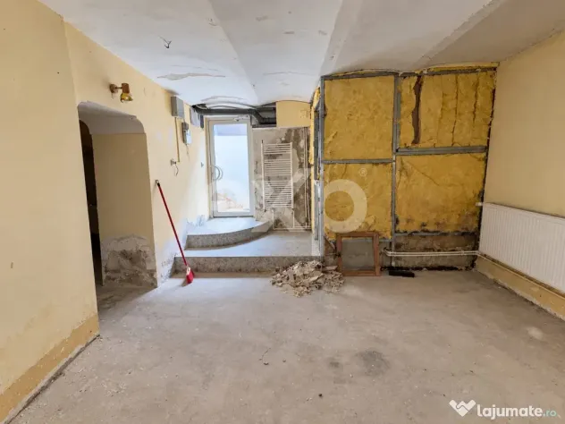 Spatiu Comercial Amenajabil, 80 mp, zona centrala - Brasov (Brasov)