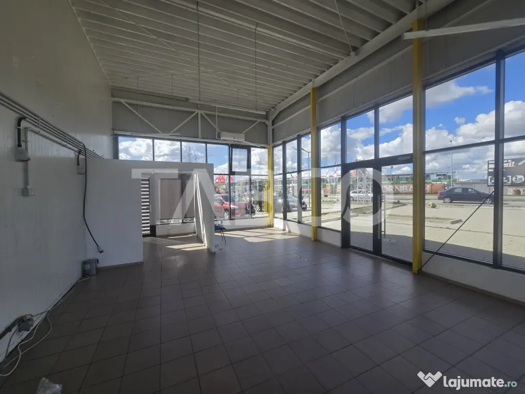 Spatiu comercial 60 mp si vitrina de inchiriat Calea Surii M - Sibiu (Sibiu)