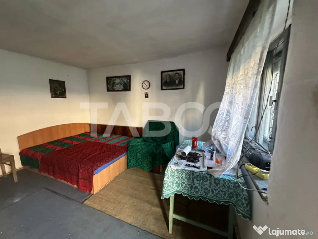 Casa la Tara 3 camere 80 mpu teren 3000 mp Venetia de Sus Fa - Venetia De Sus (Brasov)