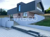 Teren intravilan 914 mp cu autorizatie de construire in Cisn 