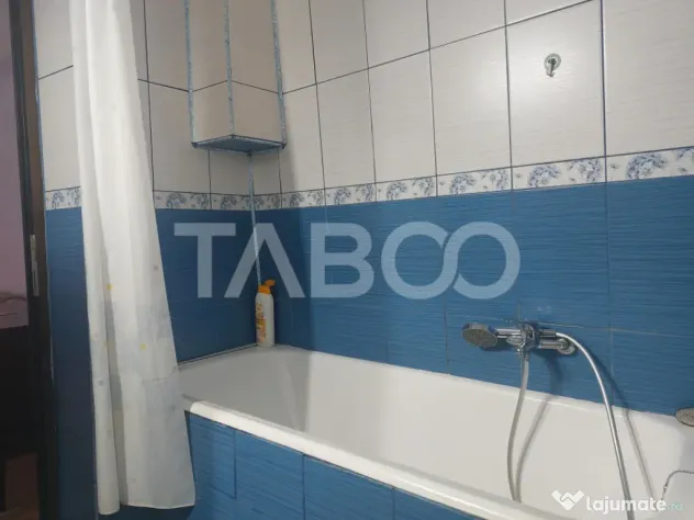 Apartament la casa 119 mpu 5 camere 2 bucatarii 3 bai gradin - Cisnadie (Sibiu)