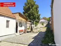 Casa 4 camere cu teren 503 mp si acces auto in curte - Comis