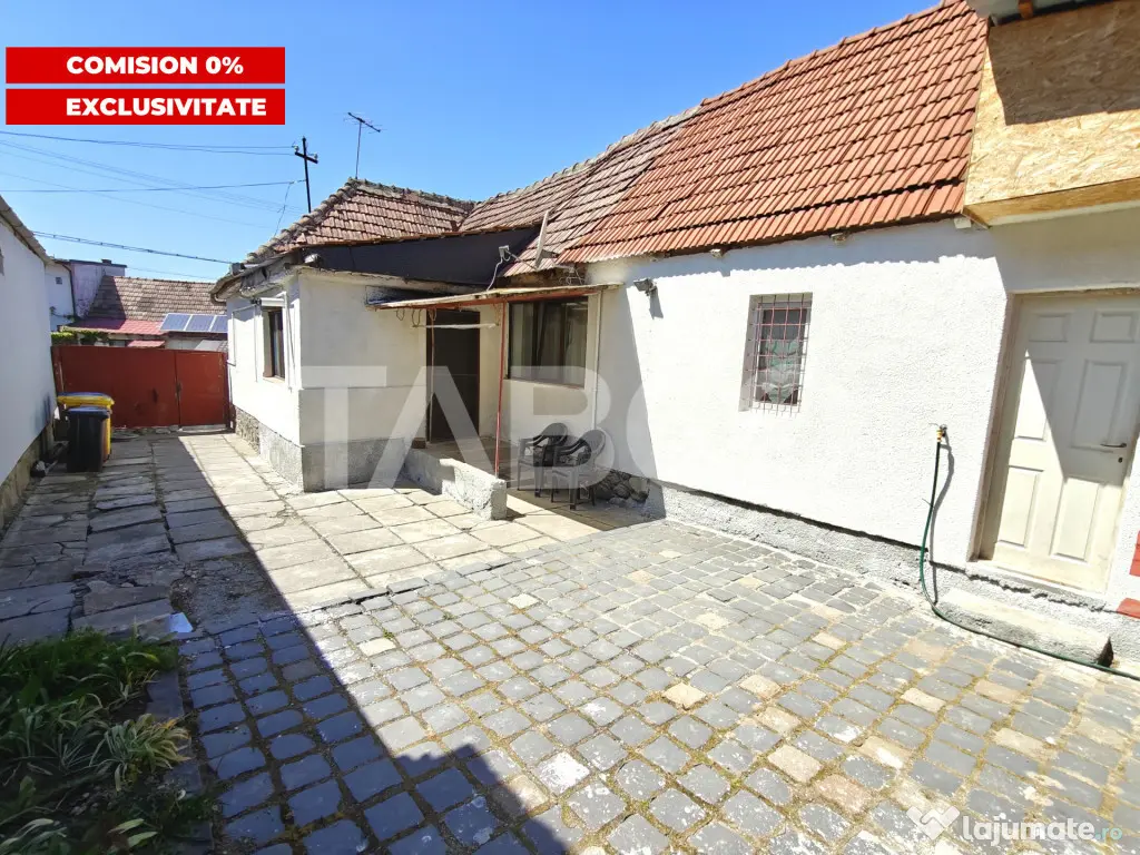 Casa 4 camere cu teren 503 mp si acces auto in curte - Comis - Sibiu (Sibiu)