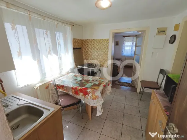 Casa 4 camere cu teren 503 mp si acces auto in curte - Comis - Sibiu (Sibiu)