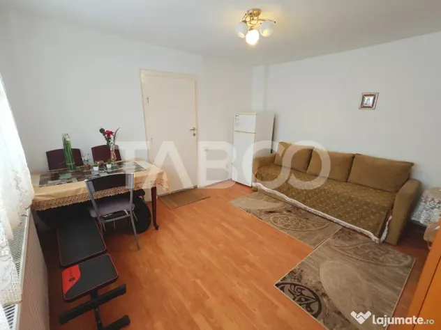 Casa 4 camere cu teren 503 mp si acces auto in curte - Comis - Sibiu (Sibiu)