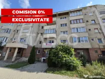 Apartament 4 camere 2 bai 2 balcoane etajul 1 renovat comple