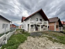 Casa de vanzare individuala 500 mp teren in Sura Mare Sibiu