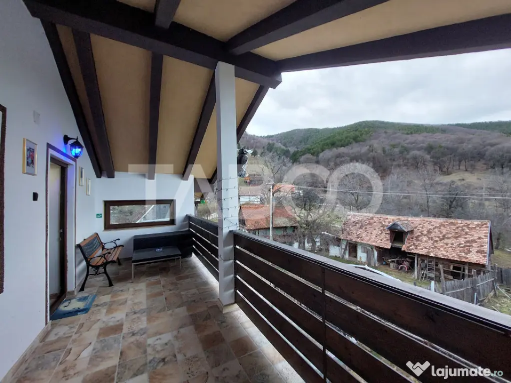 Casa de vacanta - pensiune 96 mp teren de 875 mp in Rasinari - Rasinari (Sibiu)