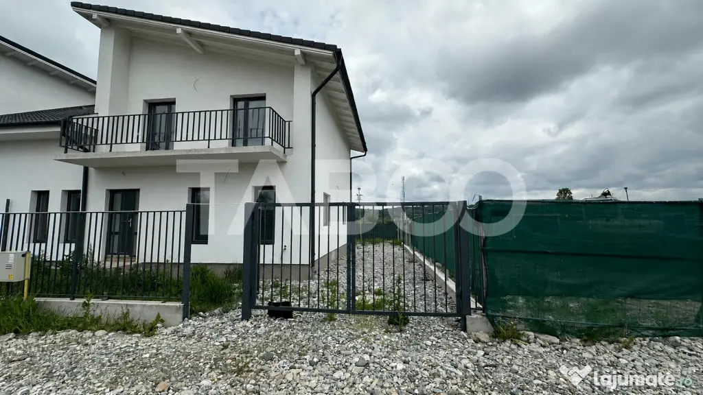 Casa cu acces 2 strazi tip duplex cu curte libera 195 mp Moh - Mohu (Sibiu)