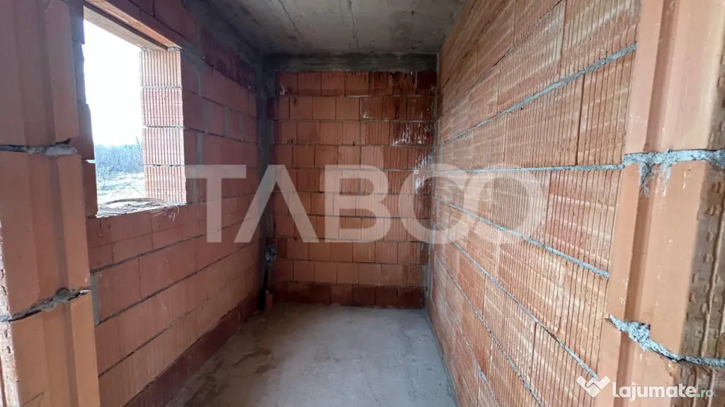 Casa individuala 5 camere de vanzare curte 500 mpu 127 mpu - Sibiu (Sibiu)