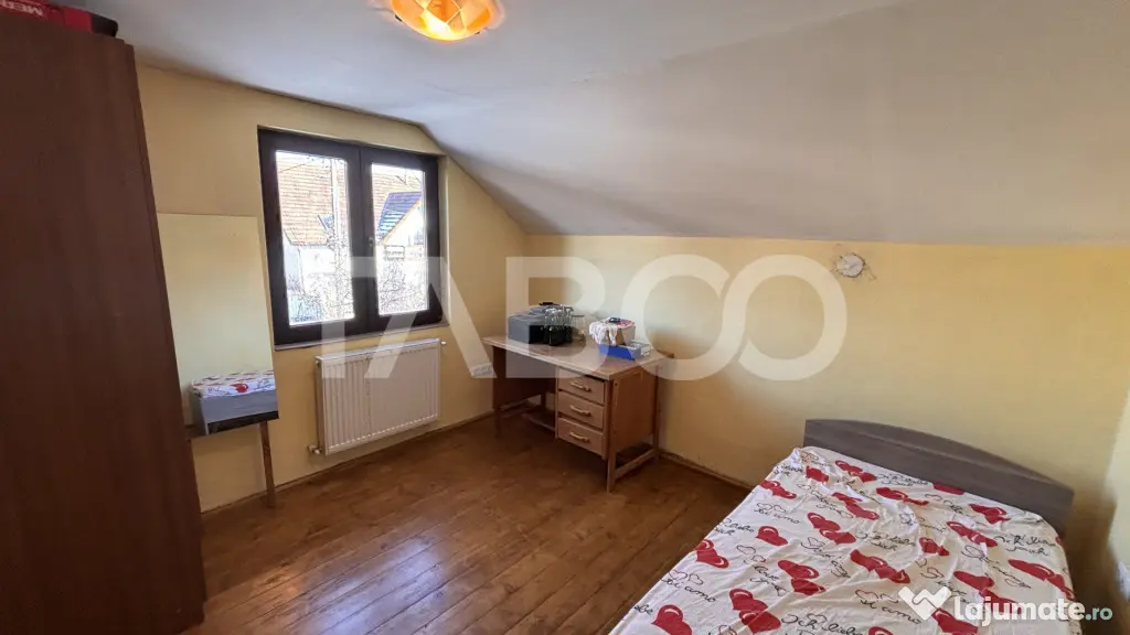 Casa individuala de vanzare zona Sura Mare individuala 900 m - Sura Mare (Sibiu)