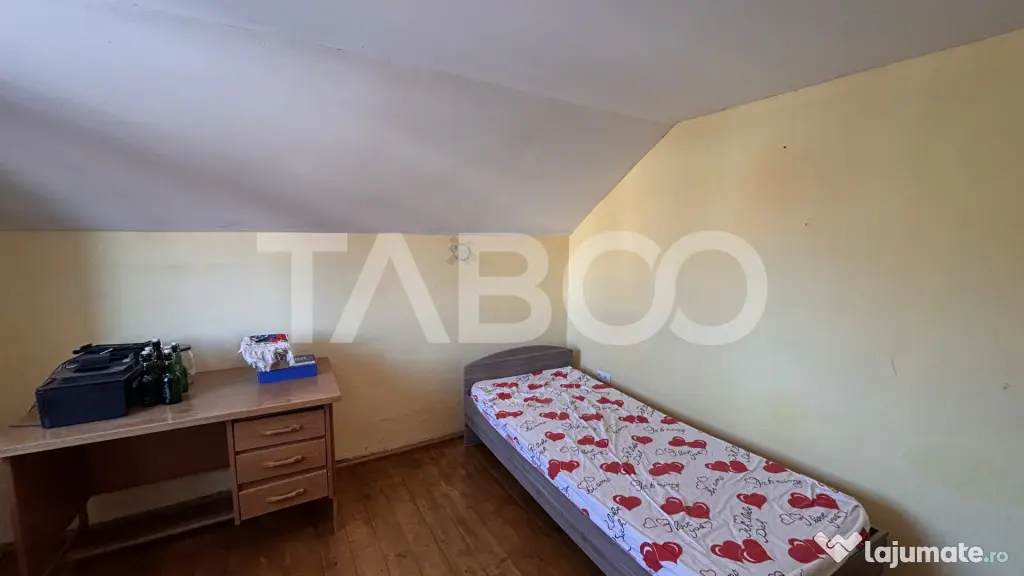 Casa individuala de vanzare zona Sura Mare individuala 900 m - Sura Mare (Sibiu)