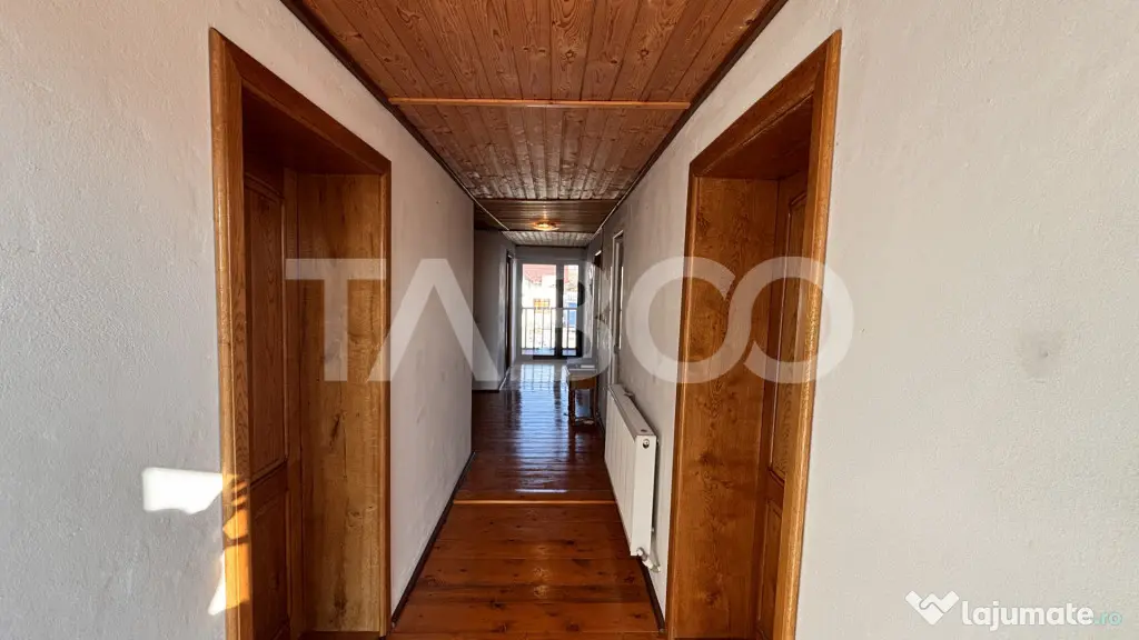 Casa individuala de vanzare zona Sura Mare individuala 900 m - Sura Mare (Sibiu)