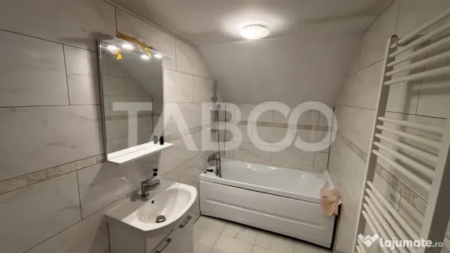 Casa individuala de vanzare zona Sura Mare individuala 900 m - Sura Mare (Sibiu)