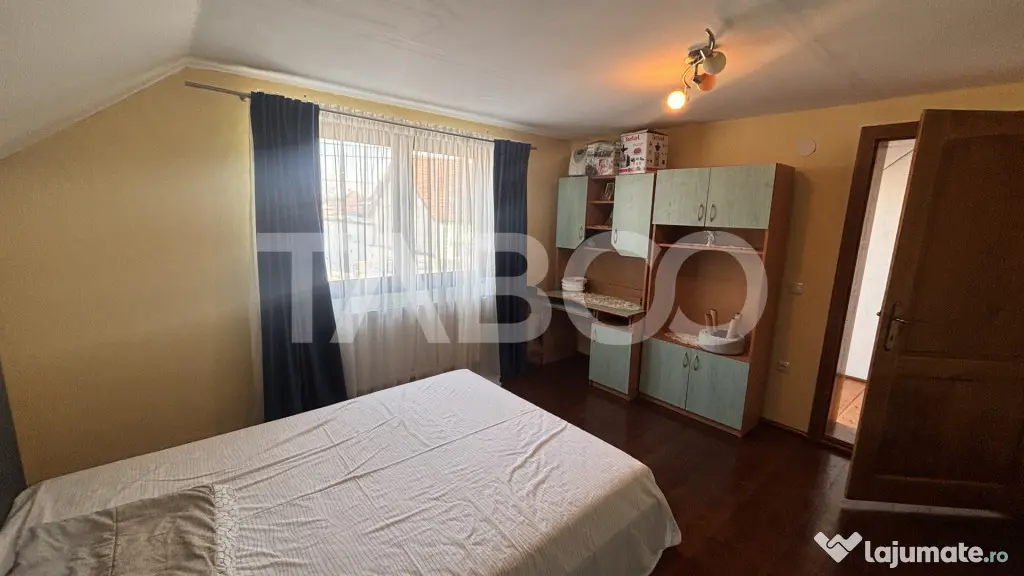 Casa individuala de vanzare zona Sura Mare individuala 900 m - Sura Mare (Sibiu)