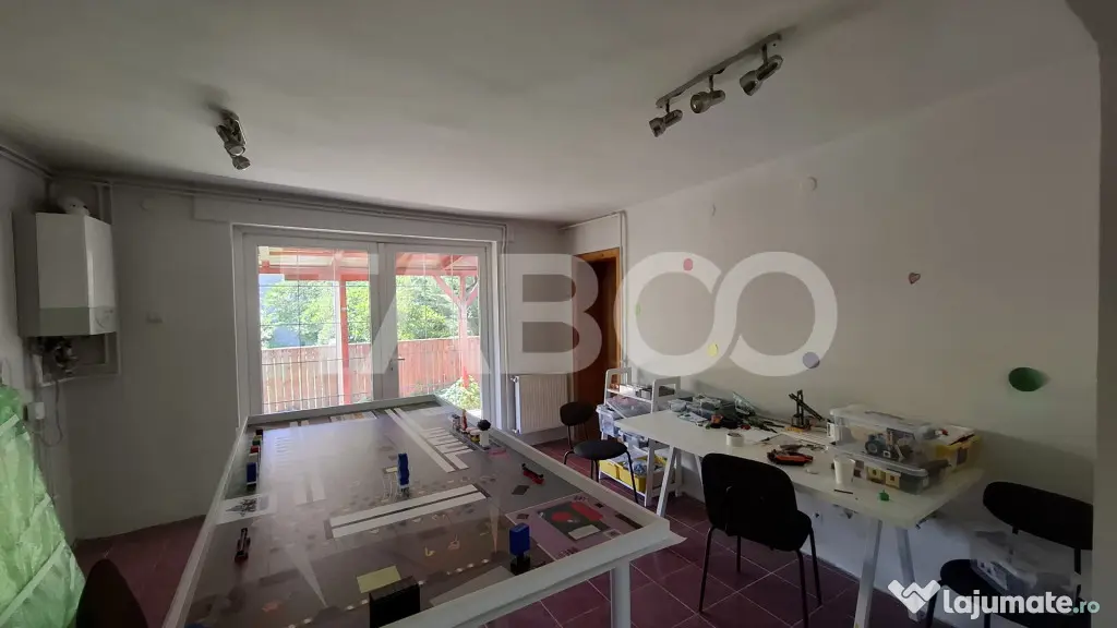 Casa individuala un singur nivel 109 mp 472 mp teren Central - Sibiu (Sibiu)