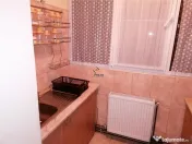 Apartament 3 Camere Decomandat cu Centrala zona Olimpia 
