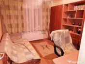 Apartament 3 Camere Decomandat cu Centrala zona Olimpia 