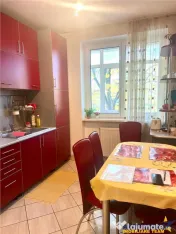 Apartament cu 3camere, etaj1, bloc de 4 nivele, langa Piata 