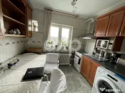 Apartament spațios cu 4 camere, decomandat – strada Silis 