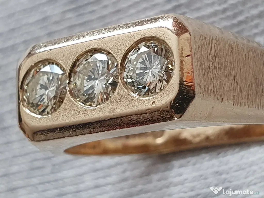 Putere eleganta ghiul unicat power TANK aur masiv si diamante naturale 1.5ct