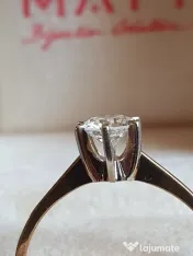 Inel deosebit solitaire cu diamant natural 0,6ct VS 
