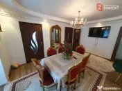 Apartament 3 camere, etaj 2, bloc izolat, - Zona Girocului 