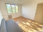 2 camere-Decomandat-Etaj 3/4 - Lidl Teiuș \Rahova 