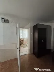 Casă renovată, 3 camere, teren 2.252 mp, anexe, acces din 