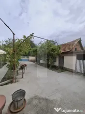 Casă renovată, 3 camere, teren 2.252 mp, anexe, acces din 