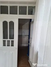 Casă renovată, 3 camere, teren 2.252 mp, anexe, acces din 