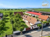 Casa traditionala transilvaneana in zona pitoresca