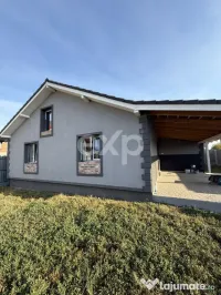 Casă individuală | 4 camere | 2 băi 