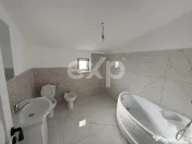 Casă individuală | 4 camere | 2 băi 