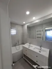 Apartament cu 3 camere 2 bai balcon cu vedere panoramică Bd Ferdinand 