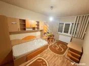 Apartament cu 2 camere de inchiriat-centrala proprie, zona UMT