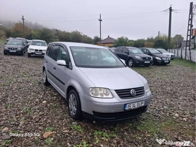 Volkswagen Touran - Pietraria (Iasi)