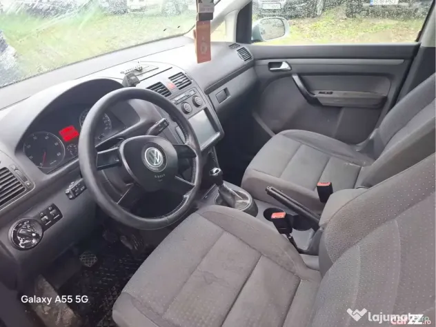 Volkswagen Touran - Pietraria (Iasi)