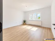 Vila de prestigiu, Tractorul, Coresi, teren 700mp, 2 corpuri 