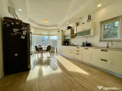 Cosmopolis - Vila Individuala de tip F cu piscina proprie, mobilata 
