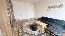 Apatament cu 2 camere de vanzare, decomandat, zona Circumvalatiunii