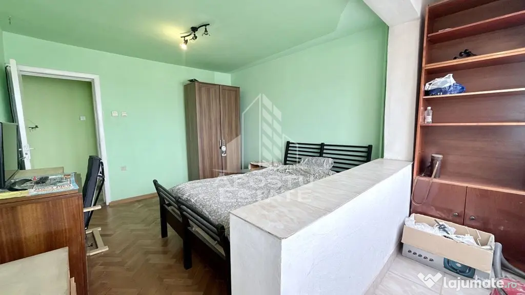 Apatament cu 2 camere de vanzare, decomandat, zona Circumvalatiunii - Timisoara (Timis)