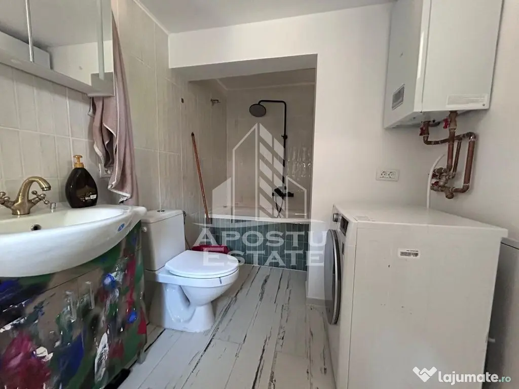 Casa individuala in curte comuna, cu loc de parcare in zona Centrala. - Timisoara (Timis)