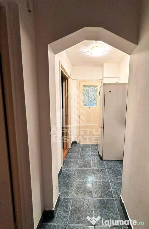 Apartament cu 3 camere, de vanzare, in zona Fortuna, Arad. - Arad (Arad)