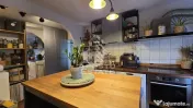 Apartament de vanzare cu 3 camere, mobilat si utilat, zona Bucovina